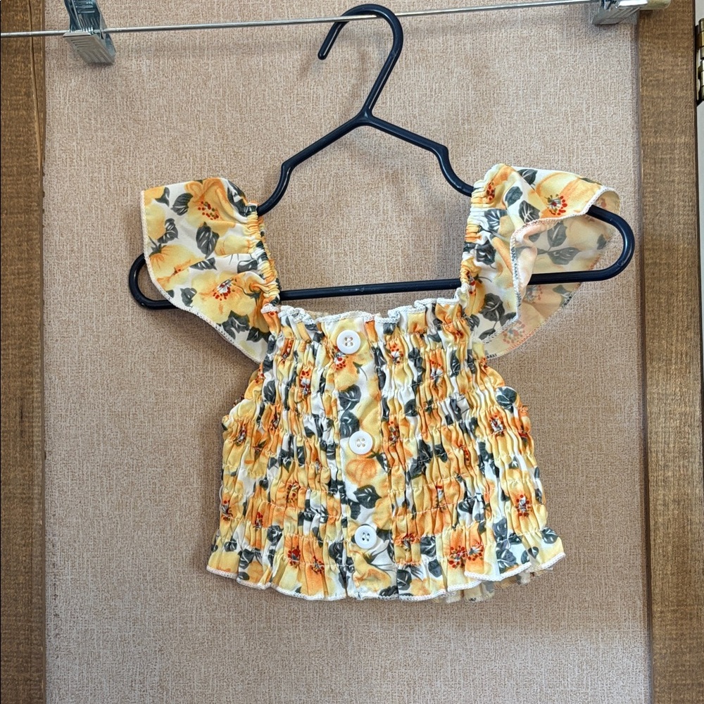 Little Girls SHEIN Yellow Floral Smocked Top 4Y